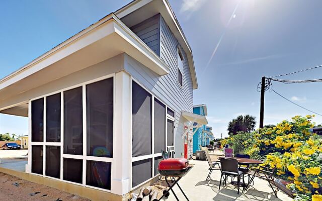 17 Royal Palms - Three Bedroom Home