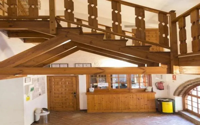 Albergue Inturjoven El Bosque
