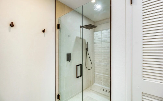 Tucson Vacation Rental w/ Patios & Pool Access!