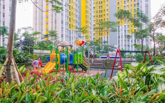 Nice And Cozy Studio Apartment At Springlake Summarecon Bekasi
