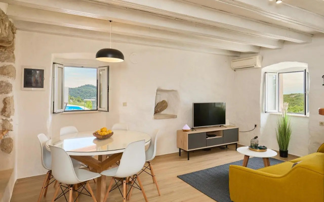 House Abatros
