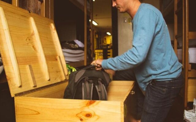 Puriwasi Hostels