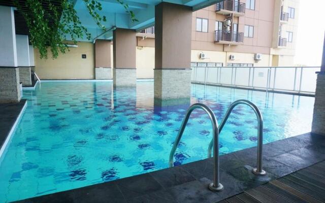 Comfy 2BR at Tamansari Panoramic Apartment By Travelio