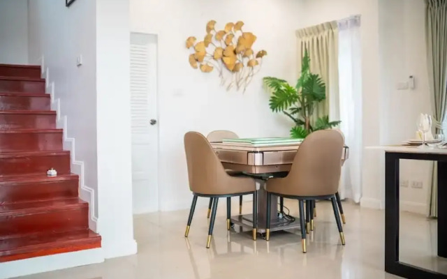 Ocean View 4BR Pool Villa KataBB Seaview