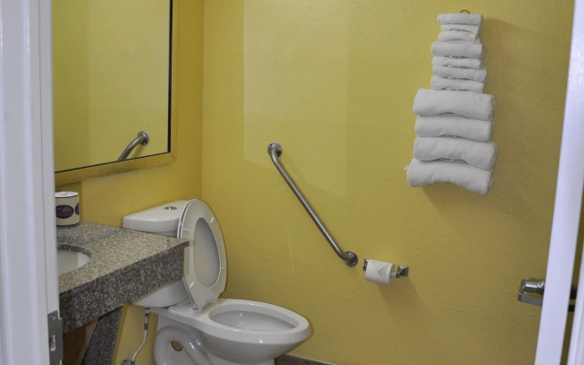 Plantation Suites & Conference Center