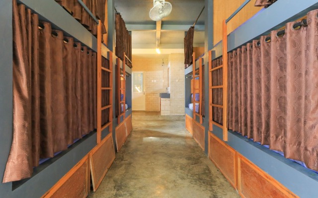 Hostel Bukit Sangcure