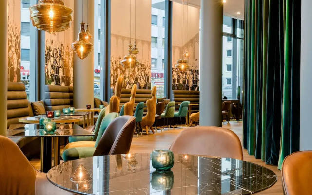 Motel One Bonn - Beethoven
