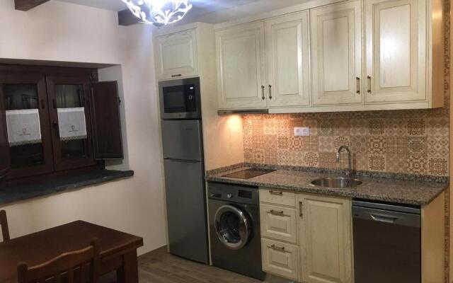 La Casa Vieja de Caneo - APARTAMENTOS RURALES 3 llaves