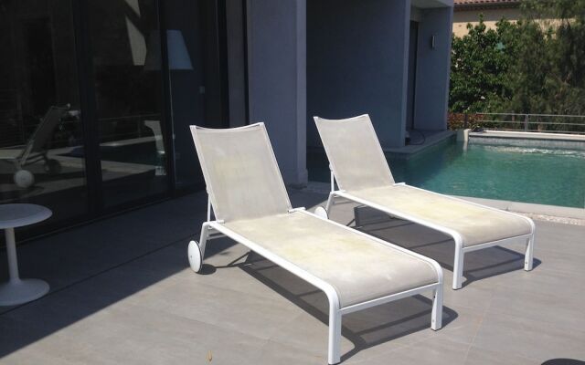 LOCATION VACANCES NICE - Villa 5* Nice St Pancrace