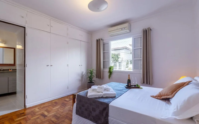 Casa com 4 quartos na Vila Madalena