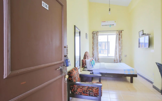 OYO 15110 Home Elegant Studio Calangute