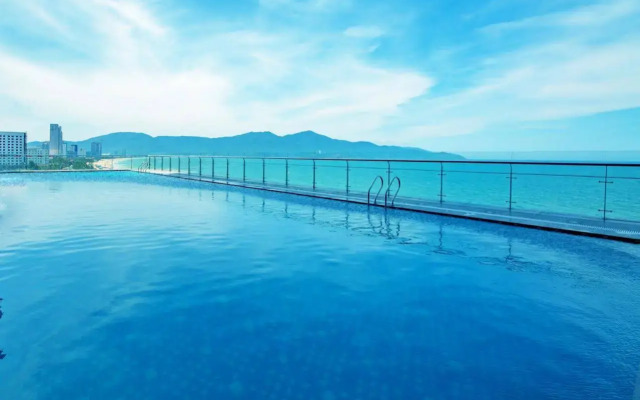 Muong Thanh Luxury Da Nang Hotel