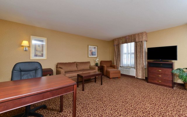 Hampton Inn & Suites by Hilton Edmonton Intl Airport