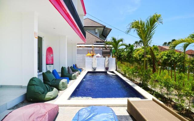 Margarita Surf Hostel Canggu