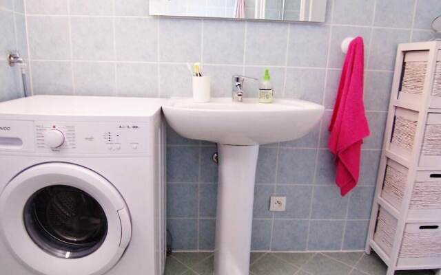 MORA APARTMENT - SEA VIEW - FAVONE Apartment 2