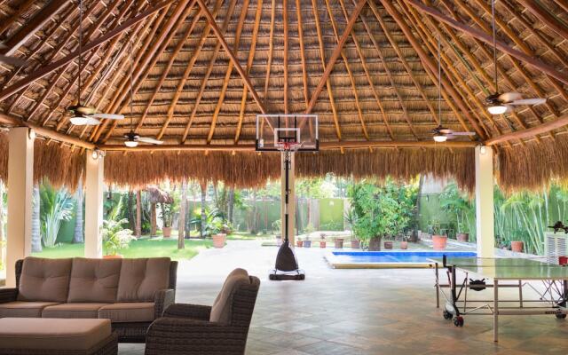 Deluxe Private Villa with Pool