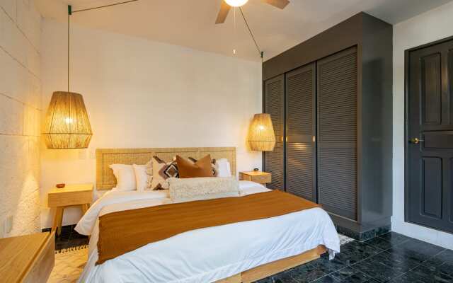 HOLT - Villa Noria - La Casa del Barro Verde