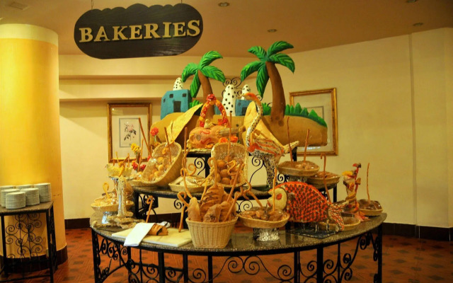 Grand Oasis Resort