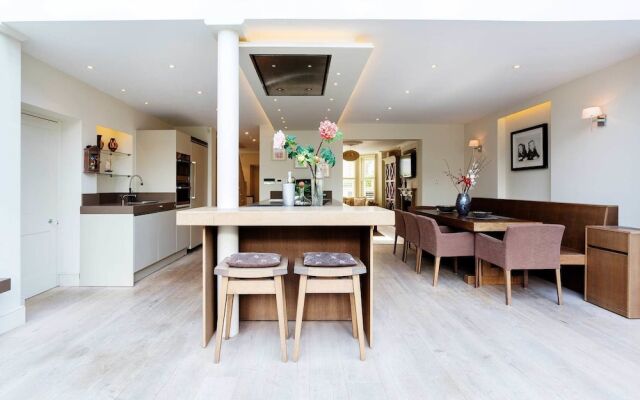 Veeve - Grand Clapham