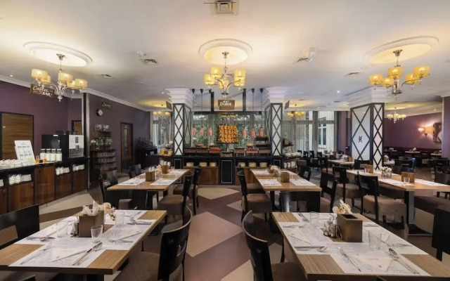 Carlton Hotel Buda Castle