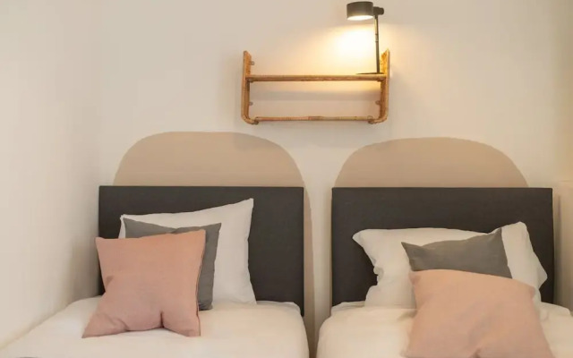 Host Stay Craddock Street