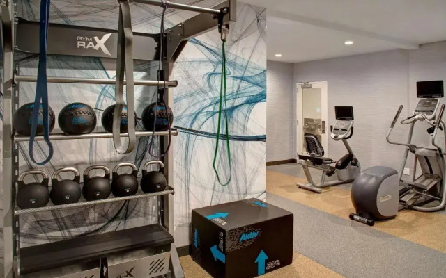 Hilton Garden Inn Kansas City