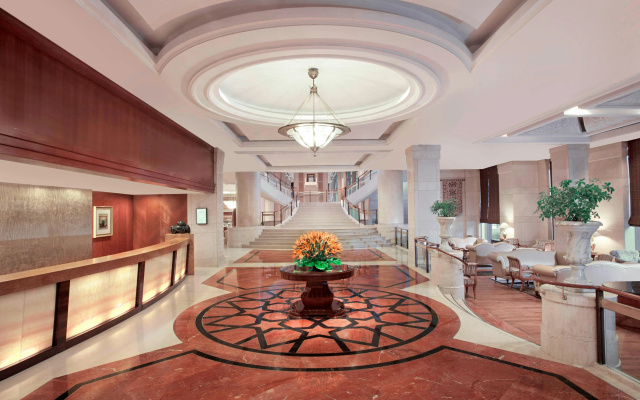Sheraton New Delhi Hotel – Lobby – New Delhi