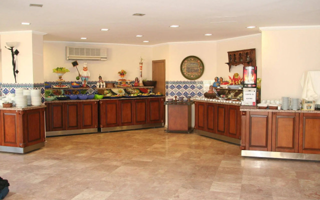 Elysee Beach Hotel
