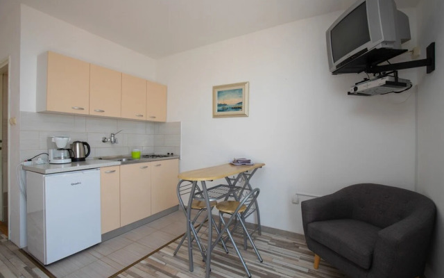 Studio Paula 5 300m From Sea