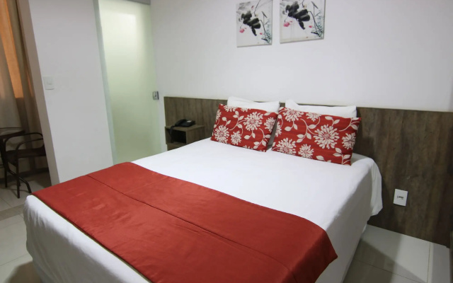Lagoa Flat Hotel