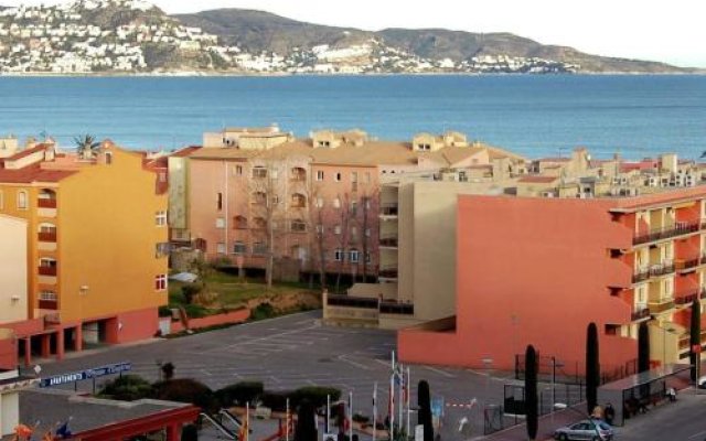 Comte De Empuries - Apt B