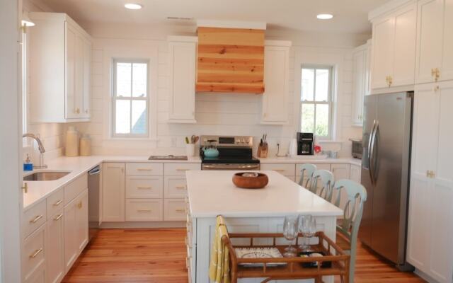 Shankri-la - 3 Br Home