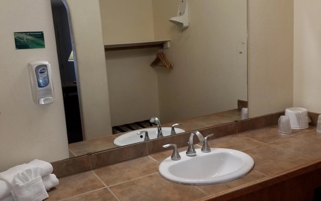 Premier Inns Tolleson