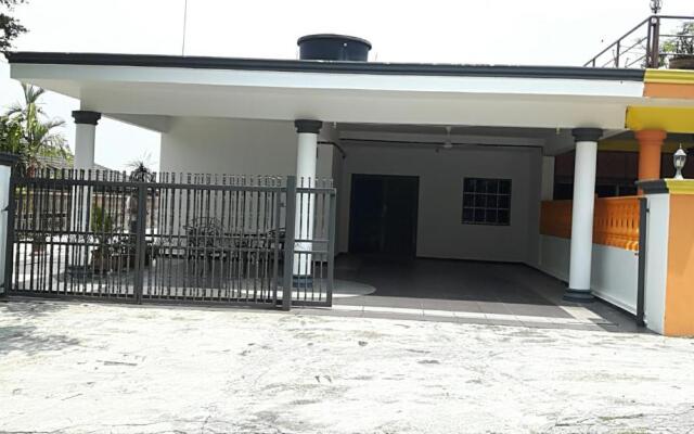 Jiaxin Homestay Semenyih Broga Selangor