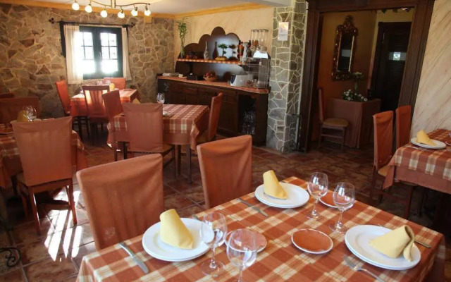 Hotel Rústico Punta Uia