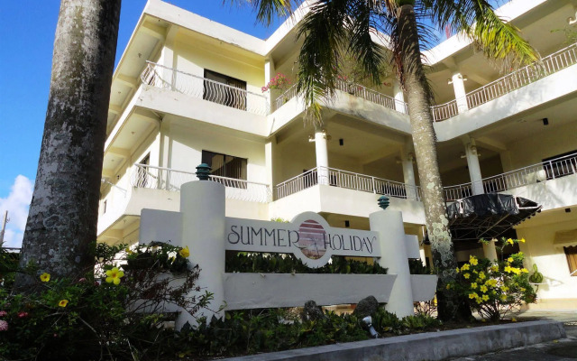 Summer Holiday Hotel