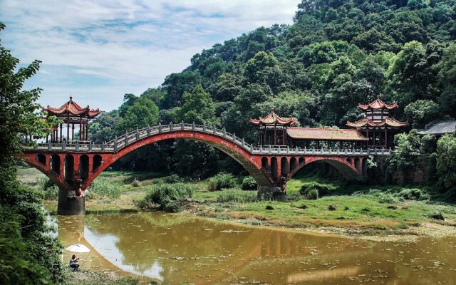Hualuxe Leshan