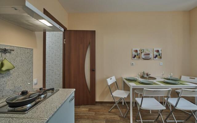 Hospitable House on Revolution 62A