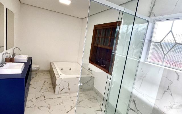 Casa Três Rios - Campos do Jordão