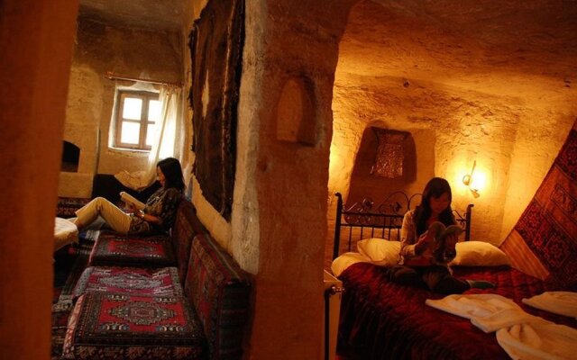 Peri Cave Hotel