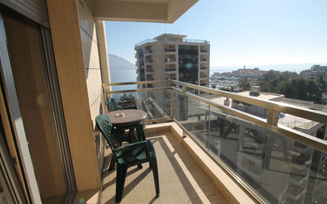 Fontana Lux Apartments