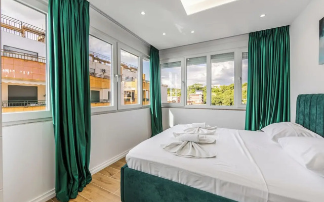 Infinity Suites