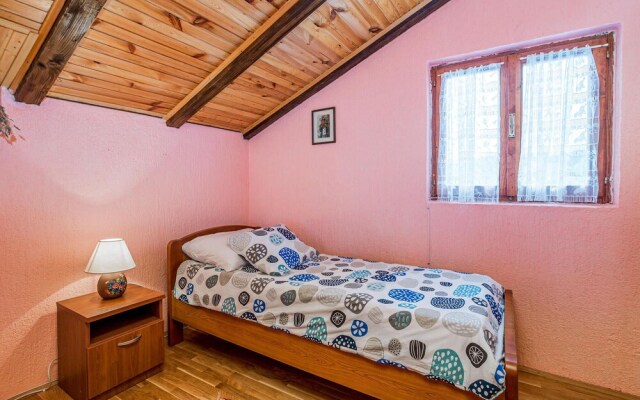 Amazing Home in Karlobag With 3 Bedrooms and Wifi