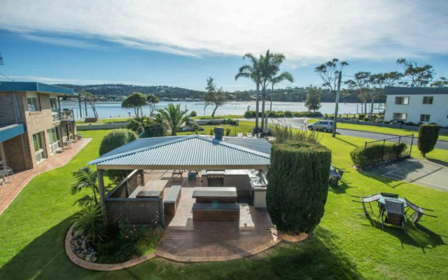 Lakeside Holiday Apartments Merimbula