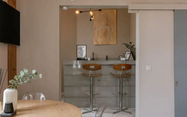 Cozy Apartment in Antwerps Shopping District