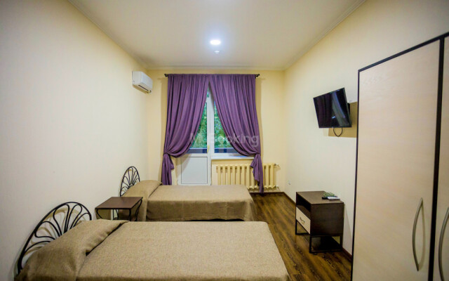 Hosilot Hotel