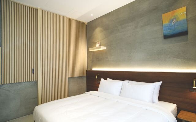 FFF Hotel