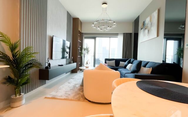 Ultimate Luxury in the Heart of Downtown