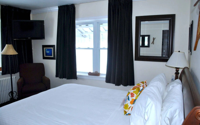 Gauthier's Saranac Lake Inn