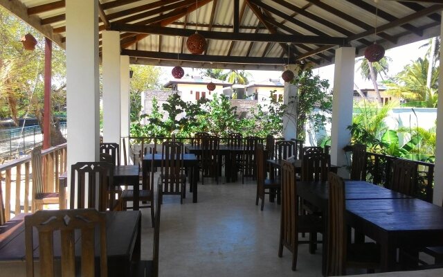 Villa Tangalle Lagoon